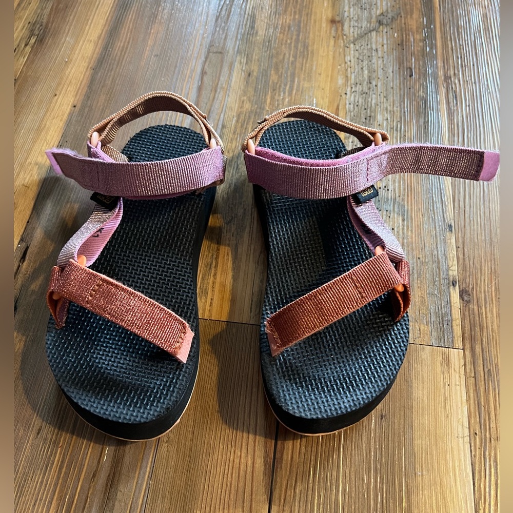 Teva Midform Sandals